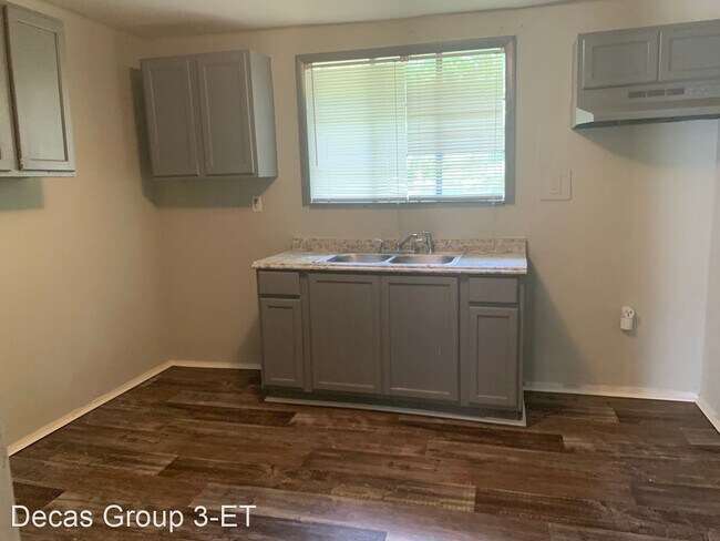 Foto del edificio - 3 br, 2 bath House - 3311 Ellis Ave SW