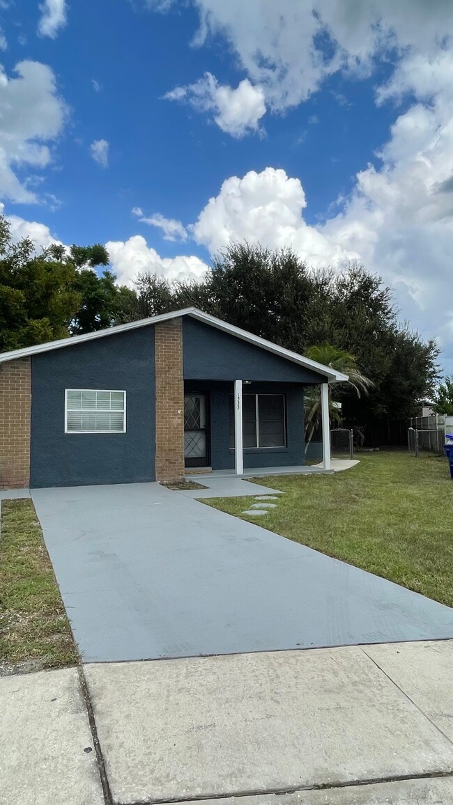 Building Photo - 1533 Lay Ct