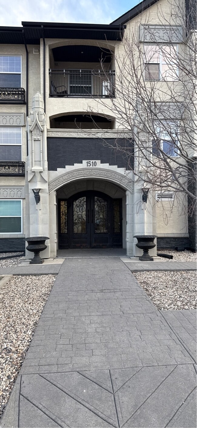 Building Photo - 1510 Neville Dr