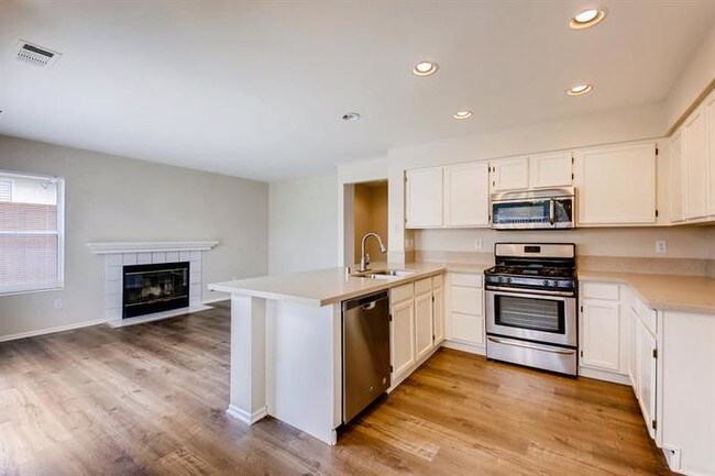 Building Photo - 42993 Calle Jeminez, Temecula, CA 92592