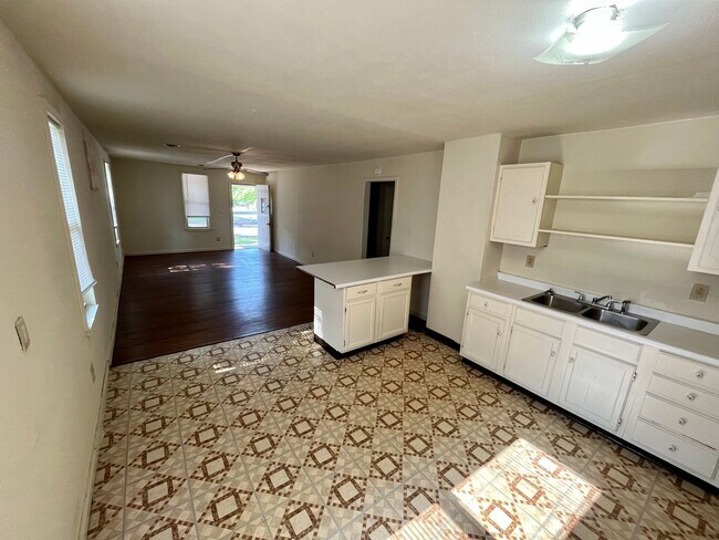 Foto del edificio - 2 Bed | 1 Bath House