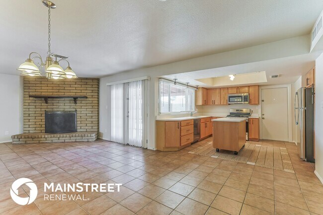 Building Photo - 2515 E Del Rio Dr