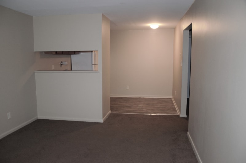 4991 Arbor Village Dr Unit A03, Columbus, OH 43214 Room for Rent in