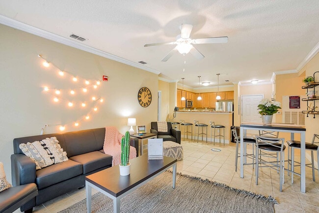 Apartamentos LyonsCorner_1240SW9thRd_II-217533_PHO_29 - Lyons Corner