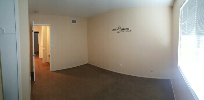 Building Photo - 10313 Restful Ct