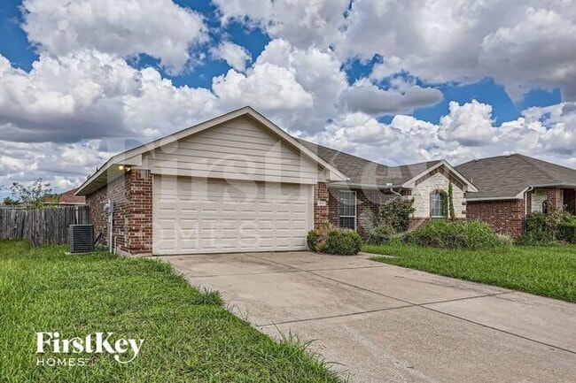 Building Photo - 1821 Ridgecrest Dr
