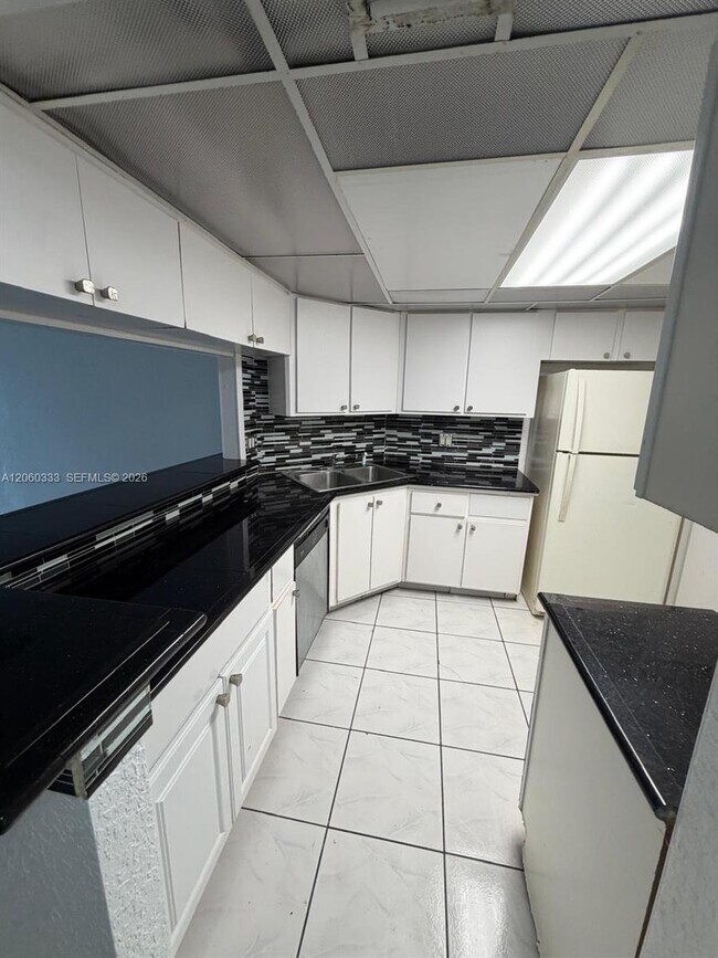 Foto del edificio - 3300 Spanish Moss Terrace