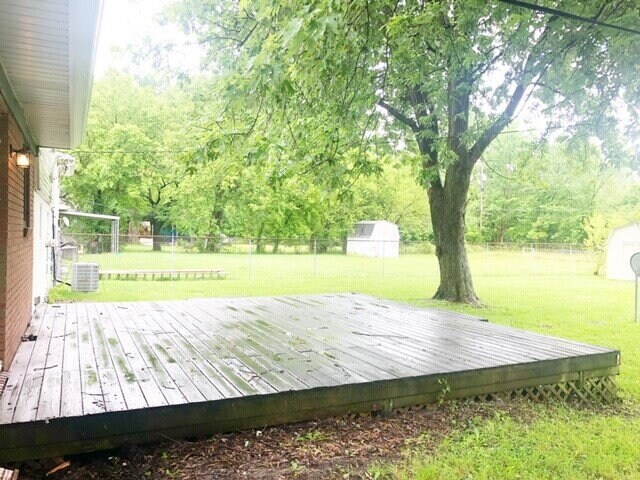 Foto del edificio - EAST SIDE 4 BR HOME AVAILABLE NOW!