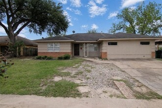 Building Photo - 7941 Longridge Dr