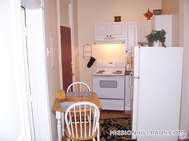 Building Photo - 1451 Tremont St
