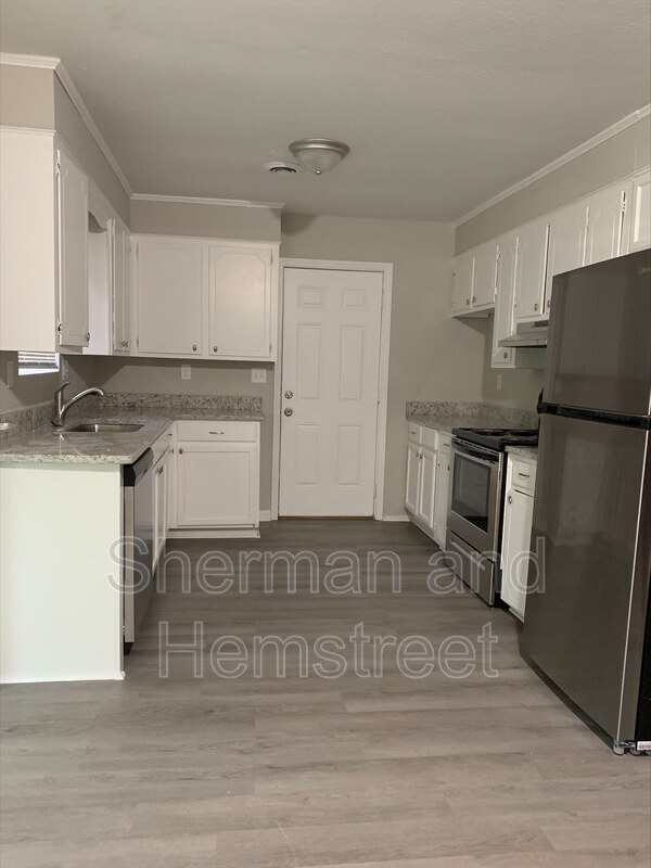 Foto del edificio - 3624 Rolling Meadows Dr