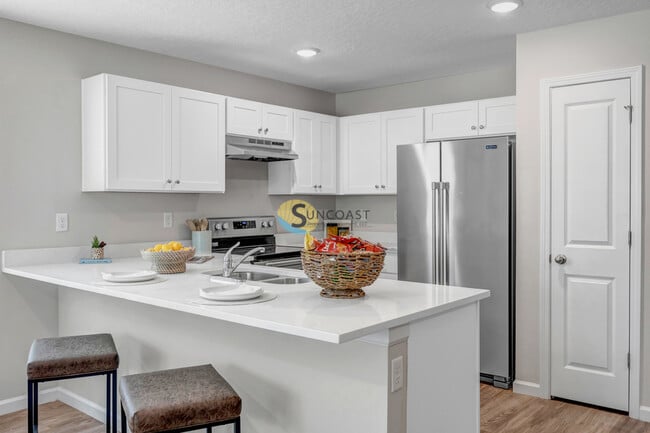 Building Photo - 6523 Breezy Oaks Wy
