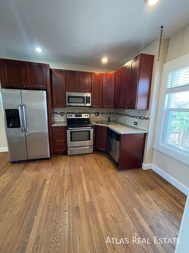 Building Photo - 58 S Elati St