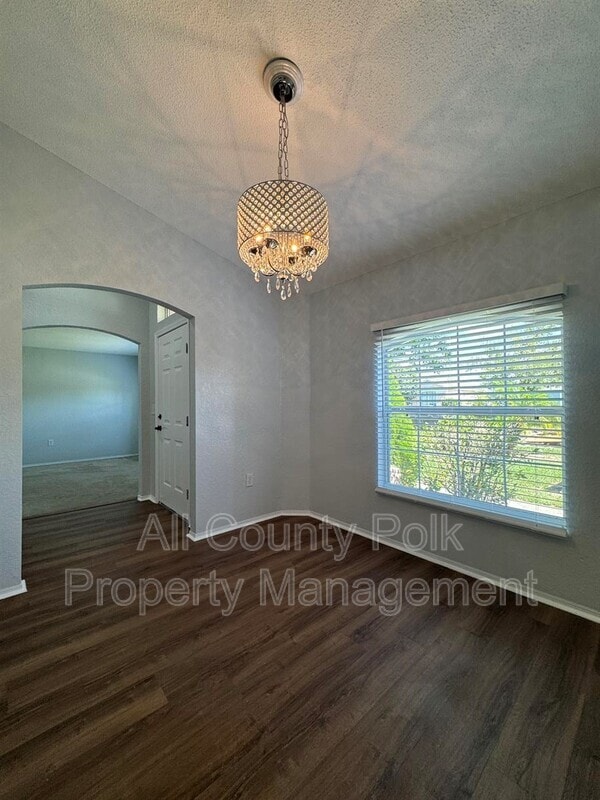 Building Photo - 601 Willet Cir