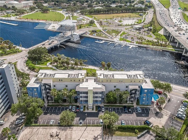 Condos for Rent in 33602 - Tampa, FL | Apartments.com
