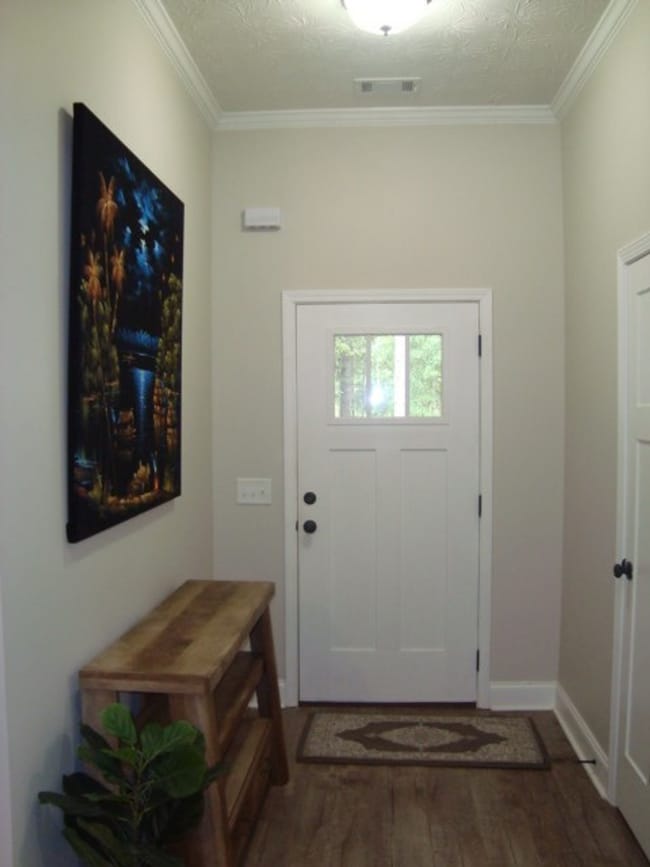 Building Photo - Home in Phenix City available to rent 10/2...