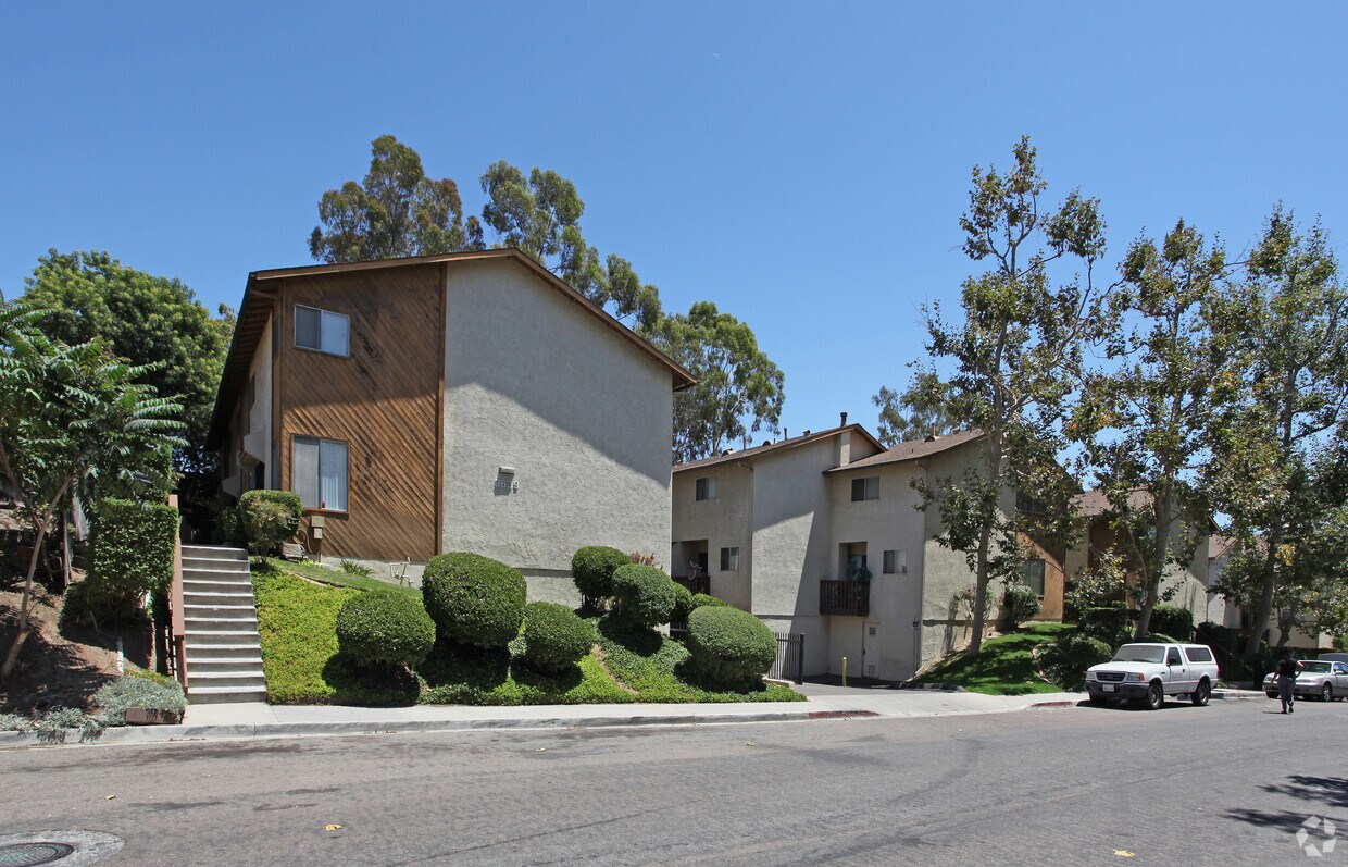 Foto principal - 3639 Lemona Ave