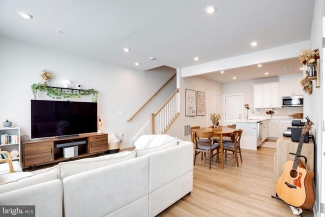 Foto del edificio - 4614 Olivine Dr