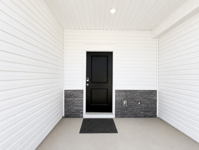 Photo - 717 Isleworth Ln Townhome