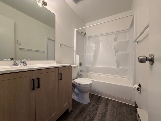 Foto del edificio - 579 Winnie Way