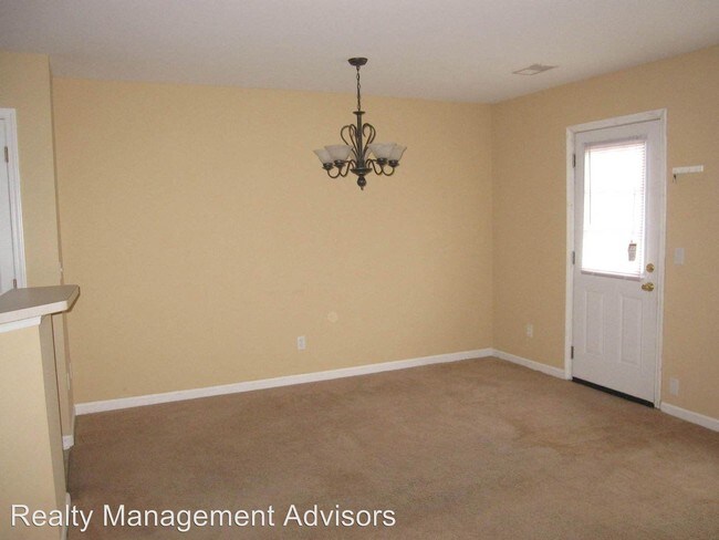 Foto del edificio - 3 br, 2.5 bath House - 223 Dillard Mill Dr