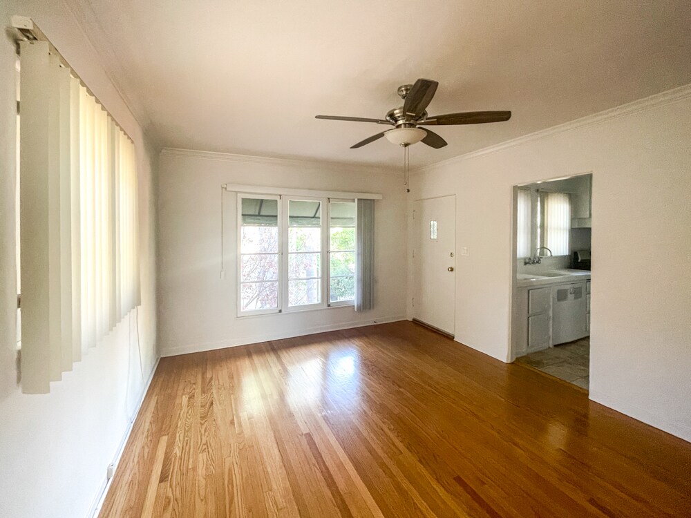Primary Photo - 1127 14th St