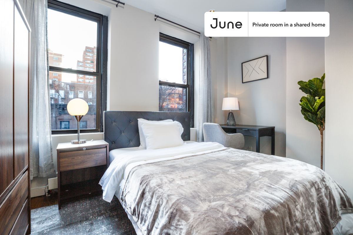 Private bedroom in 4 bed/2 bath Home - Private bedroom in 4 bed/2 bath Home