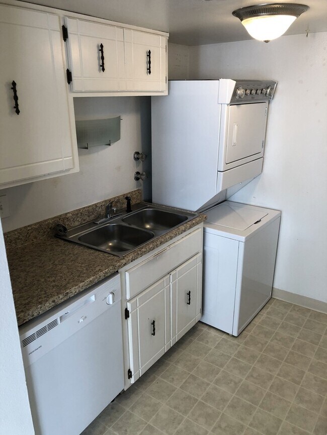 Foto del edificio - Beautiful Townhome in Denve