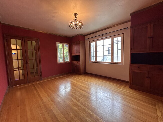 Foto del edificio - 614 Brooklyn Ave