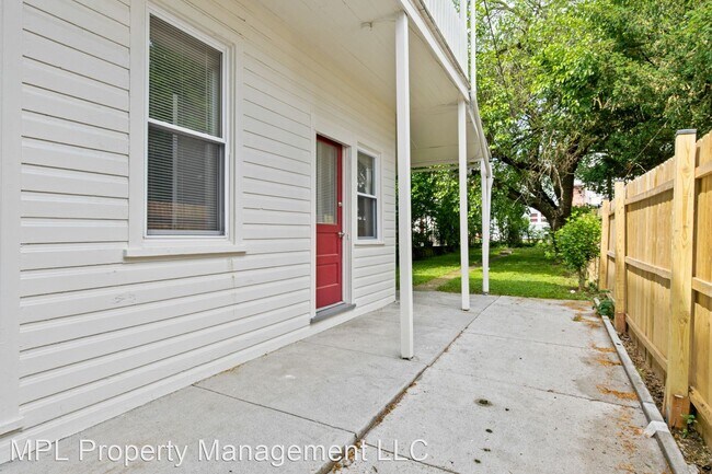 Building Photo - 4 br, 2 bath House - 409 N 10th St