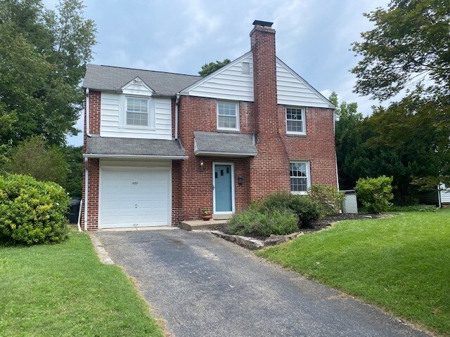 Foto principal - 625 Wagner Rd