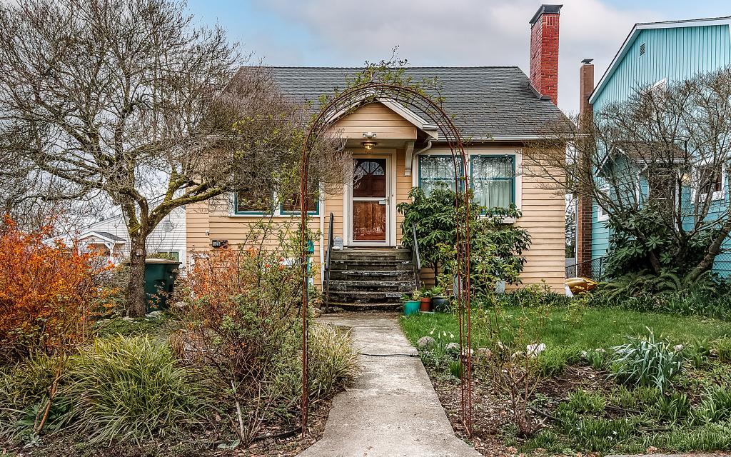 Primary Photo - West Seattle Duplex - 2 bedrooms