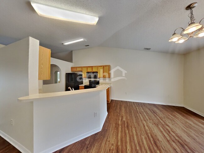 Foto del edificio - 30303 Pongo Way