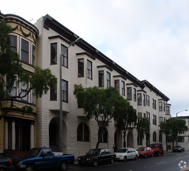 Building Photo - 101 Sanchez St