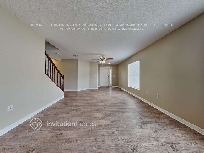 Foto del edificio - 2458 Hamlet Cir