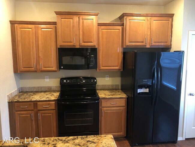 Building Photo - 3 br, 2 bath House - 2660 Chapel Creek