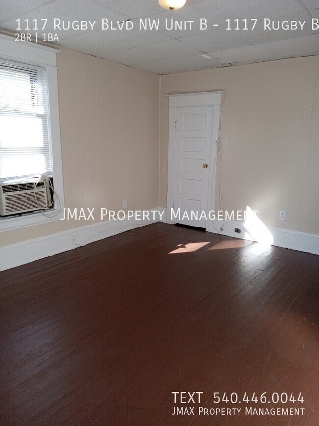 Foto del edificio - 1117 Rugby Blvd NW