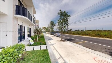 Building Photo - 14578 SW 260th St
