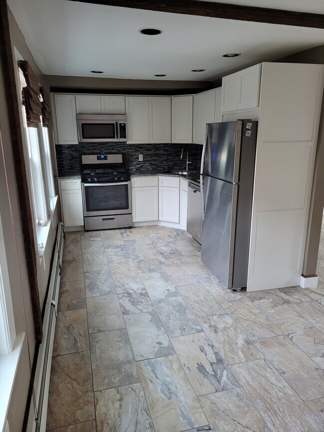 Cocina - 106 Granite St