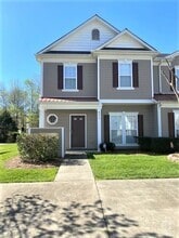 Building Photo - 8314 Carob Tree Ln