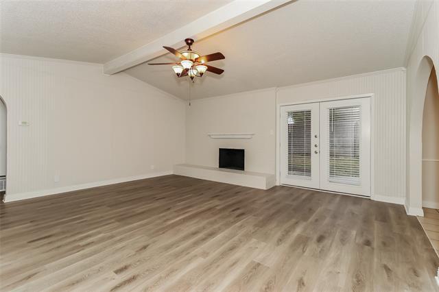 Foto del edificio - 1003 Holly Hill Ct