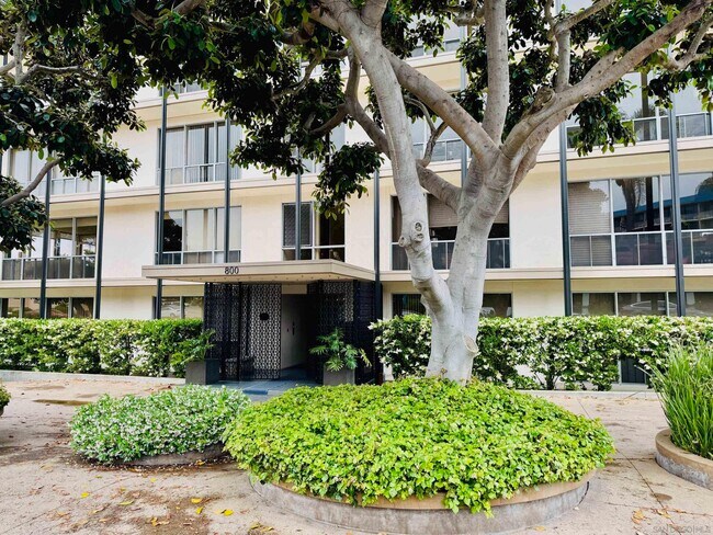 Foto del edificio - 800 Prospect St