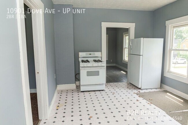 Building Photo - 10901 Dove Ave