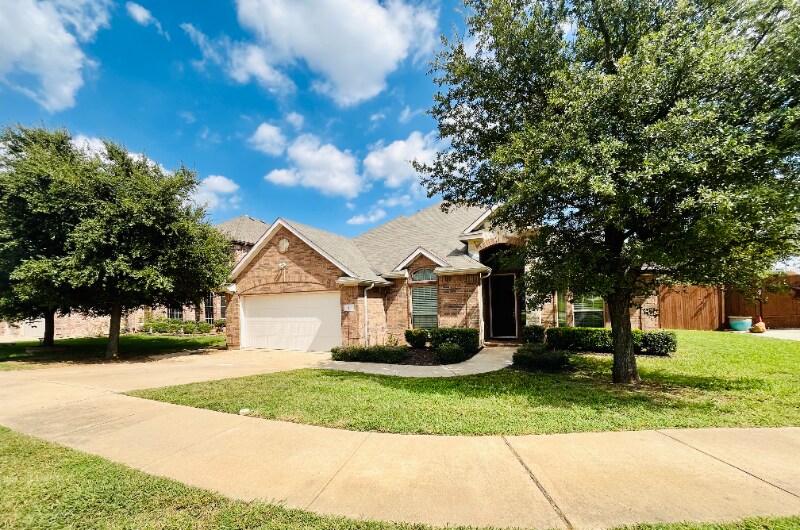 Foto principal - 11 Beechcreek Dr