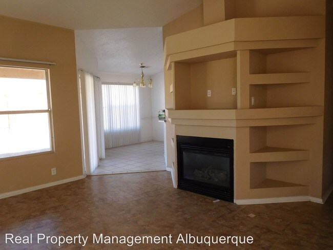 Foto del edificio - 8223 Emerald Sky Ave SW