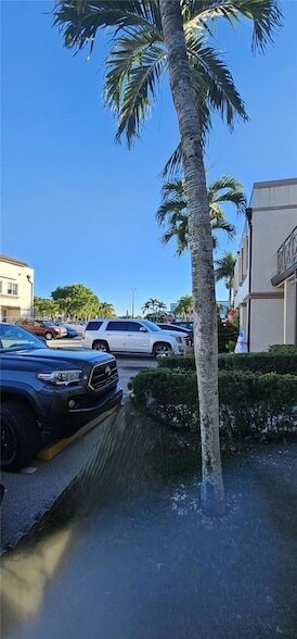 Building Photo - 1158 NW 124th Ave