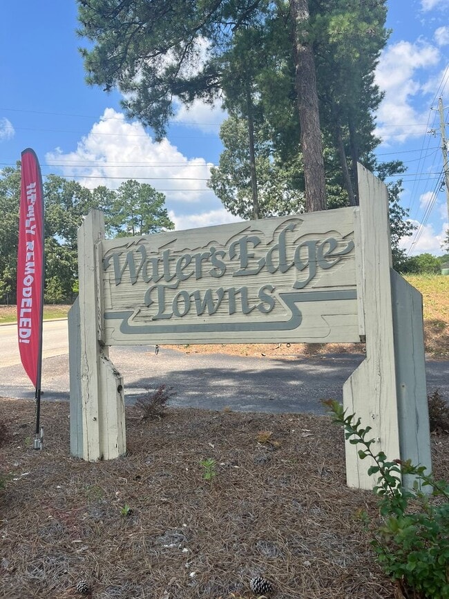 Building Photo - 532 Mill Cove