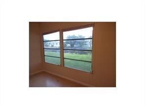 Foto del edificio - 6680 NW 16th St