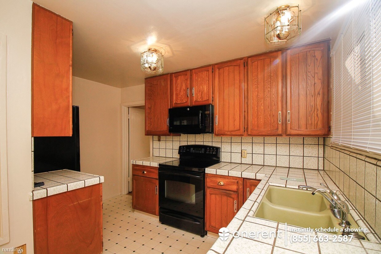 Primary Photo - 3 br, 1 bath House - 801 Asbury St