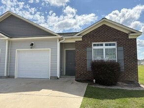 Building Photo - 2221 Brookville Dr